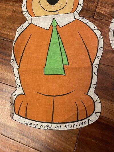 画像2: Hanna Barbera Yogi Bear Pillow doll Cut Fabric kit 1977  / ハンナバーベラ,ヨギベアのピロードールキット　生地　