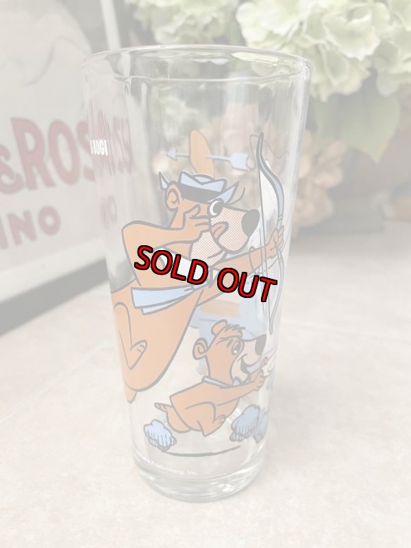 画像1: Hanna Barbera Yogi Bear & Huckleberry Hound Pepsi Glass 1977 (A) / レア！！ ハンナ・バーベラのヨギベア & ハックルベリーハウンド　ペプシ グラス (1)