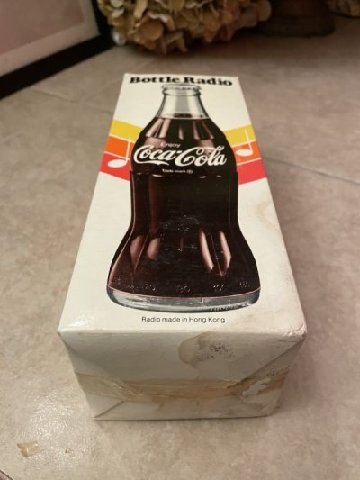 画像2: Coca Cola Bottle style radio with Box  / コカコーラ　箱入りボトル型ラジオ　未使用