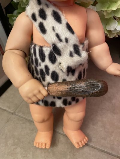 画像2: Flintstones Bamm Bamm Ideal Doll 43cm large White & Black Clothes 60’s  / フリントストーンのバンバン、43cm の大きめ白と黒の洋服ドール