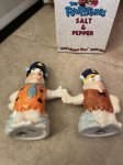 画像7: Flintstones Water Baffalo Ceramic Salt & Pepper with Box (B) / フリントストーン　箱入り陶器製、塩コショウのセット ウォーターバッファロー (7)