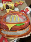 画像11: McDonald’s happy meal play food set with backpack over 30 Pieces (C) / マクドナルドのチーズバーガー型リュック付き、プレイフードセット 30ピース以上 (11)