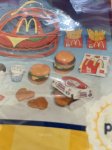 画像7: McDonald’s happy meal play food set with backpack over 30 Pieces (C) / マクドナルドのチーズバーガー型リュック付き、プレイフードセット 30ピース以上 (7)