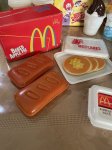 画像3: McDonald’s happy meal play food set with backpack over 30 Pieces (C) / マクドナルドのチーズバーガー型リュック付き、プレイフードセット 30ピース以上 (3)