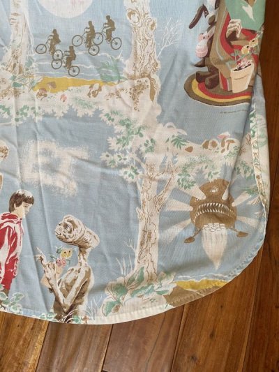 画像2: ET Bed Spread Cover Fabric Sheet/ ET、イーティーのベッドカバー