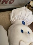 画像15: Phillsbury Dough Boy Battery Plush Doll with Tag 1998 / ピルズベリー　ドゥボーイ  タグ付き電動ぬいぐるみ (15)