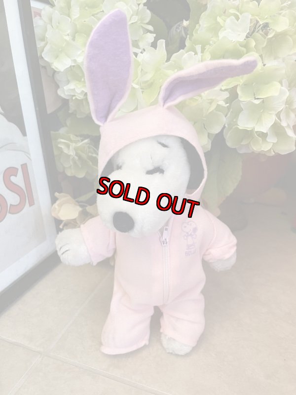 画像1: Snoopy Belle Pink Bunny Ester Plush Stuffed Doll (B) / スヌーピー  ベル、イースターピンクのウサギ　ぬいぐるみ ドール (1)