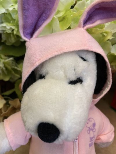 画像1: Snoopy Belle Pink Bunny Ester Plush Stuffed Doll (B) / スヌーピー  ベル、イースターピンクのウサギ　ぬいぐるみ ドール