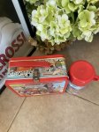 画像2: Mickey Mouse Disney Express Tin Lunch Box With Thermos / ミッキーマウスのディズニーエクスプレス、ティン製　ランチボックス 水筒付き 70年代 (2)