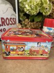 画像7: Mickey Mouse Disney Express Tin Lunch Box With Thermos / ミッキーマウスのディズニーエクスプレス、ティン製　ランチボックス 水筒付き 70年代 (7)