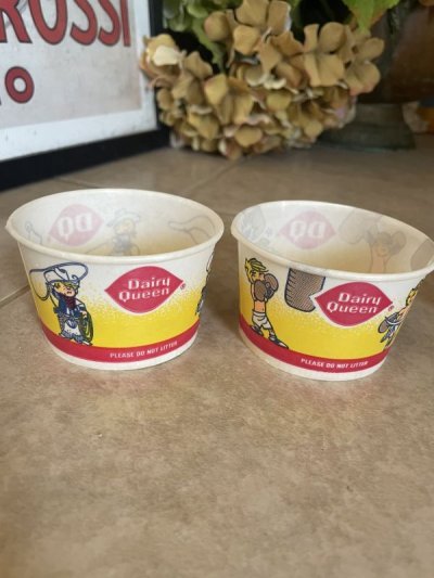 画像3:  Dairy Queen Dennis The Menace Yellow Wax Cup Set Of 6 / ディリークィーン　デニス　ザ　メナス　ワックスペーパー　カップ　6個セット