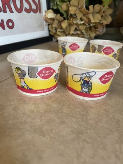 画像2:  Dairy Queen Dennis The Menace Yellow Wax Cup Set Of 6 / ディリークィーン　デニス　ザ　メナス　ワックスペーパー　カップ　6個セット