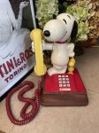 画像1: Snoopy & Woodstock plastic home telephone 1976 /  スヌーピー ウッドストックのプラスチック製　固定電話　電話機 (1)
