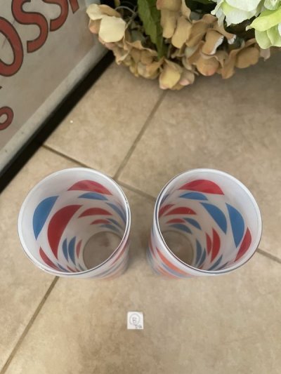画像1:  Dairy Queen frosted glasses set of 2 (B) / ディリークィーン　半透明グラス　2個セット