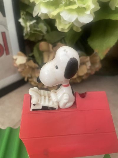 画像1: Snoopy plastic pencil sharpener/ スヌーピー プラスチック製　ペンシル　シャープナー