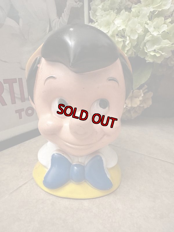 画像1: Disney Pinocchio plastic Face coin bank 1971 / ディズニーのピノキオ、プラスチック製　フェイス貯金箱 (1)