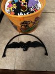 画像7: McDonald’s  Halloween Orange plastic Bucket with bat handle 2001 / マクドナルド  ハロウィン　オレンジバケツ　プラスチック製　 (7)