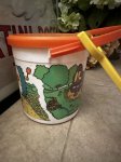 画像3: McDonald’s  Parade happy pail plastic White Bucket / マクドナルド  パレード　黄色いスコップ付き白バケツ　プラスチック製　ハッピーミール (3)