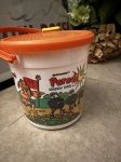 画像6: McDonald’s  Parade happy pail plastic White Bucket / マクドナルド  パレード　黄色いスコップ付き白バケツ　プラスチック製　ハッピーミール (6)