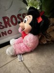 画像5: Disney Minnie Mouse Rubber Face Pink plush  Doll / ミニーマウスのラバーフェイス、ピンクぬいぐるみ　スタイ付き (5)