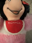 画像12: Disney Minnie Mouse Rubber Face Pink plush  Doll / ミニーマウスのラバーフェイス、ピンクぬいぐるみ　スタイ付き (12)