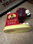 画像9: California Raisins  Plastic Coin Bank 1987 / カリフォルニアレーズン プラスチック製 貯金箱 (9)