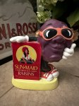 画像1: California Raisins  Plastic Coin Bank 1987 / カリフォルニアレーズン プラスチック製 貯金箱 (1)