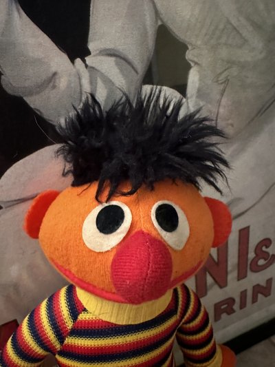 画像1: Sesame Street Ernie knickerbocker plush Doll / セサミストリート　アーニー　ぬいぐるみ　