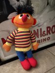 画像1: Sesame Street Ernie knickerbocker plush Doll / セサミストリート　アーニー　ぬいぐるみ　 (1)