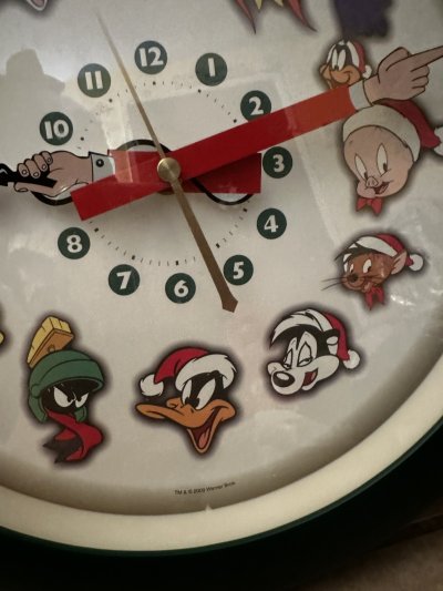 画像3: Warner Bro.  Looney tunes Plastic wall clock 2000 /  ルーニーチューン　ワーナーブラザーズ　壁時計　