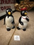 画像1:  Kool Cigarettes Penguins  WILLIE & MILLIE Salt And Pepper (B) /  クール　ペンギン　ウィリー＆ミリー　ソルト＆ペッパーセット (1)