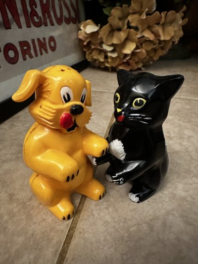 画像3: Ken L Ration plastic dog & cat  Salt & Pepper set / プラスチック製、塩コショウのセット