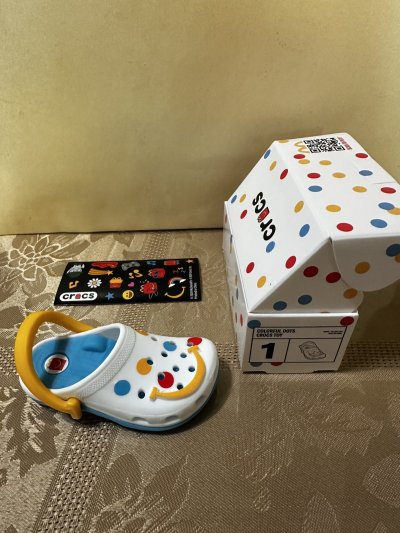 画像3: McDonald’s Crocs keychain #1 with box(Sealed) / マクドナルド クロックス　#1 箱入りキーホルダー　日本未入荷