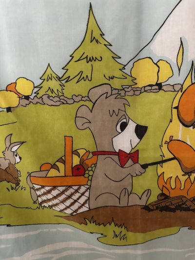 画像2: Yogi Bear Hanna Barbera Flat  Sheet (A)  / ハンナバーベラ、ヨギベアのフラットシーツ