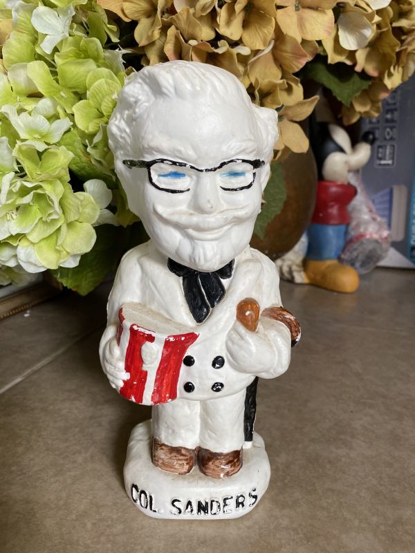 Kentucky fried Chicken Col. Sanders Coin Bank / ケンタッキー