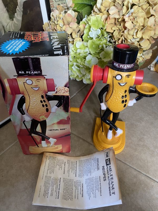 Mr Peanuts Peanuts butter maker with box / ミスターピーナッツ　の箱入りバターメーカー