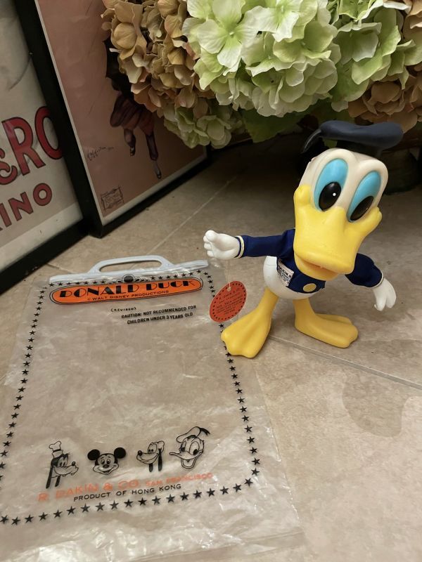 Disney DAKIN Donald Duck Doll With Bag 70's / ディズニーのDakin社