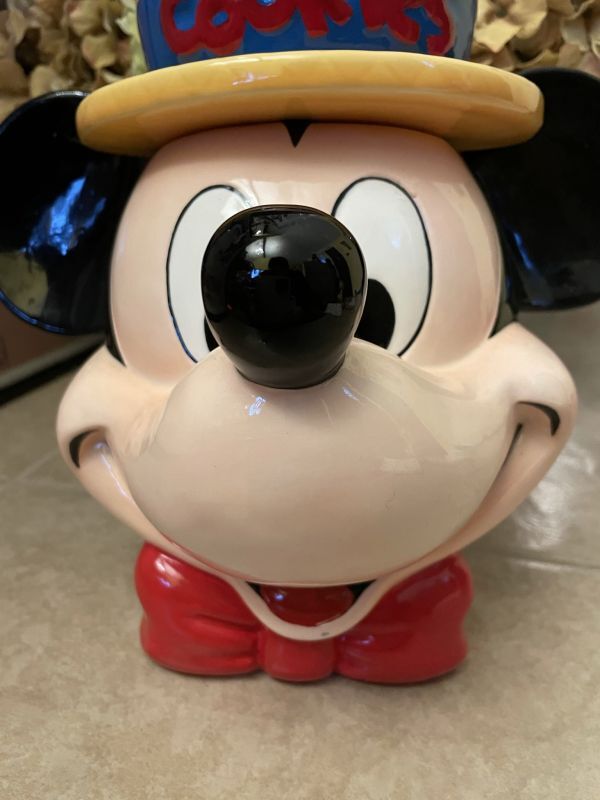 Disney Mickey Mouse Yellow Hat Ceramic Cookie Jar / ディズニーの