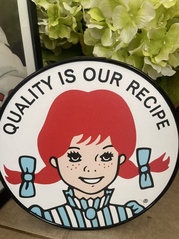 Wendy's Small Plastic Sign (A) / ウエンディーズ 小さな看板、サイン